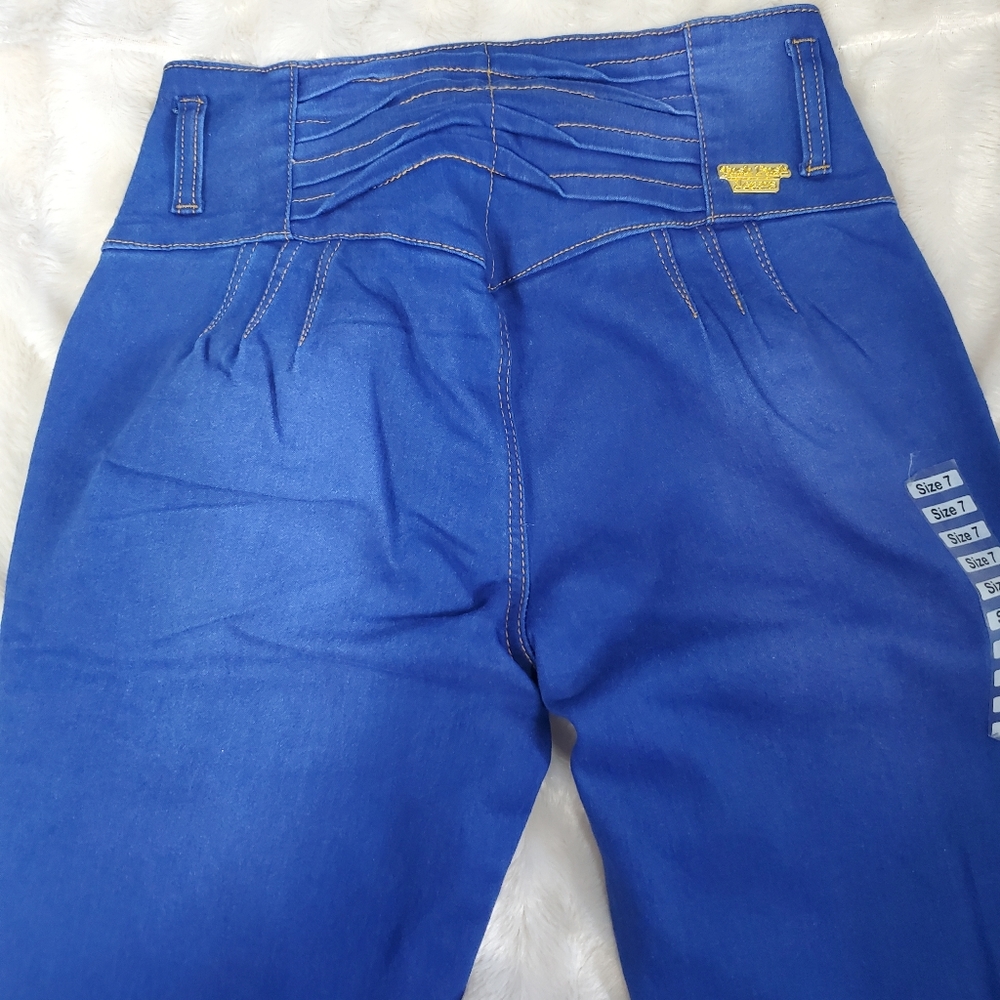 TUSH PUSH~BLUE 4 BUTTON HIGH-RISE JEGGINGS WITH TEXTURED ACCENTS! - Picture 14 of 16